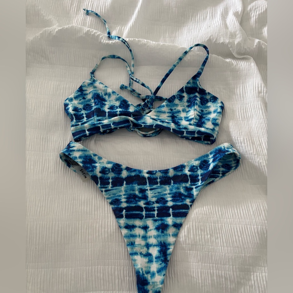 Bikini